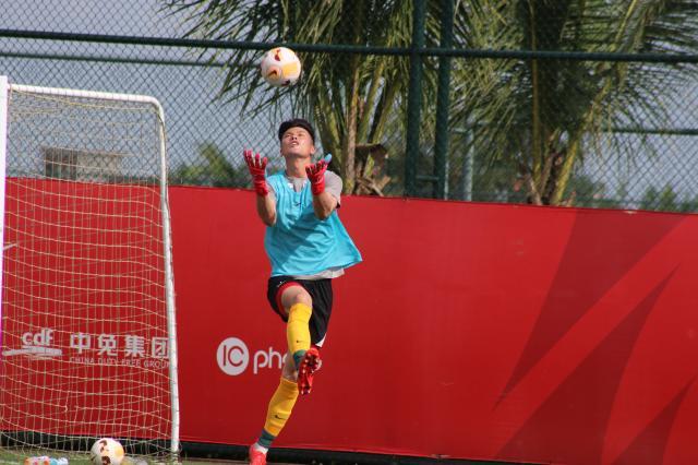 hth官网入口-顾超因手指骨折返杭手术 将铁定缺席中超第一阶段